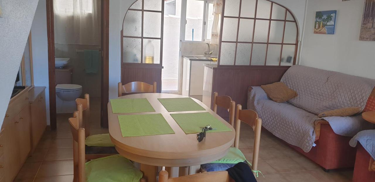 Villaislandia 奥罗佩萨德尔马 外观 照片